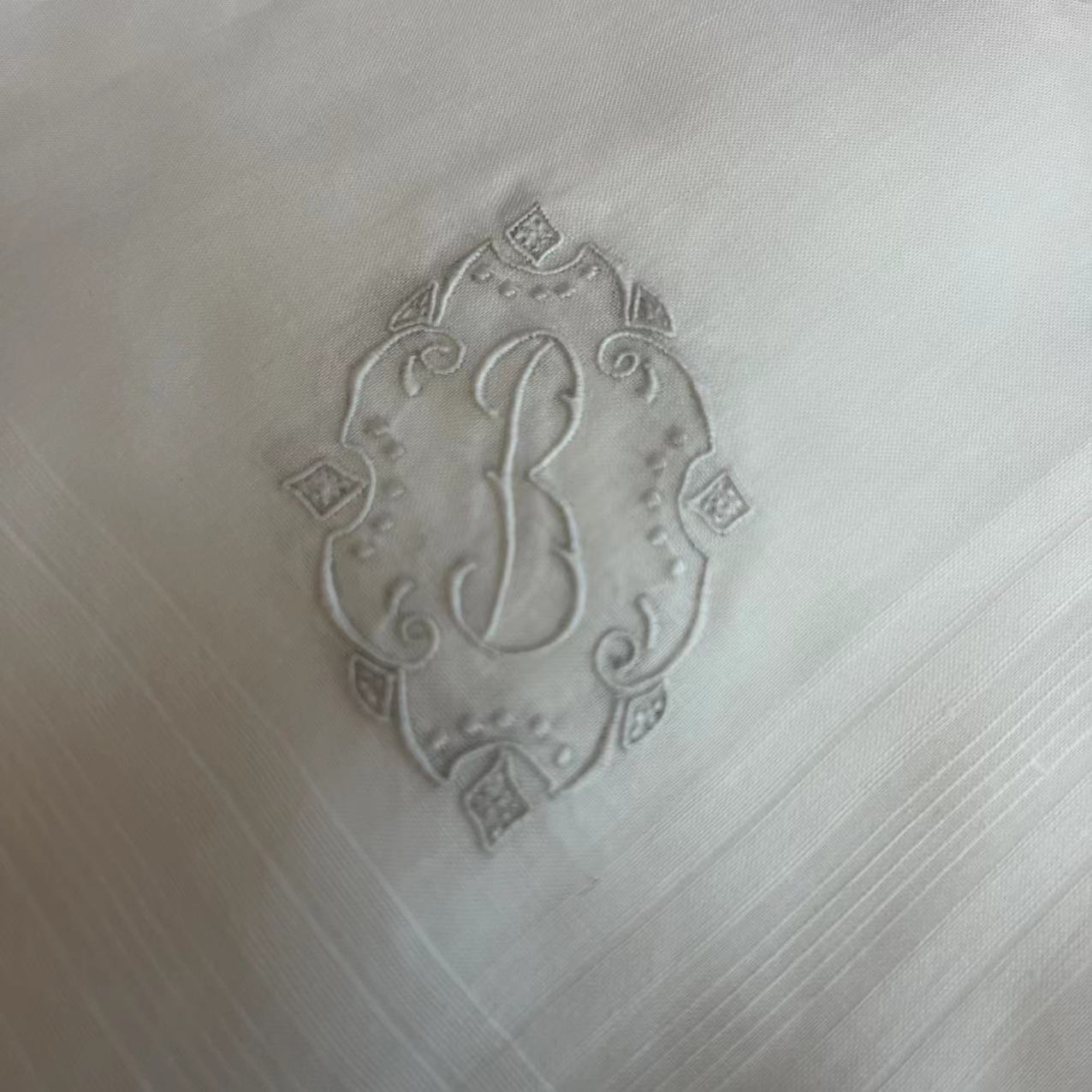 ชุด2ชิ้นสุดหรูผ้าเช็ดหน้าผ้าลิ - Monogrammed Handkerchief บทวิจารณ์และราคา
